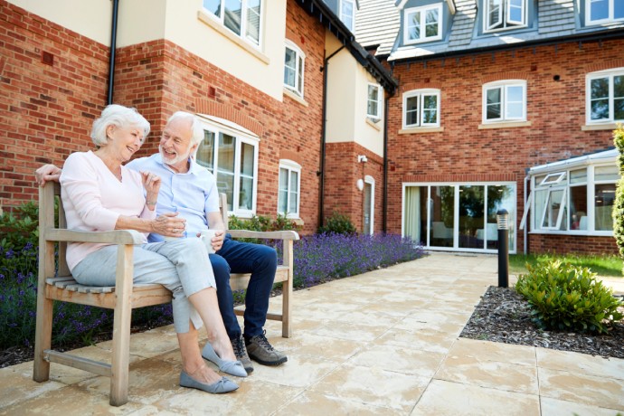 Can A Couple With Different Care Needs Live Together In Assisted Living Apartments In New Holstein, WI?